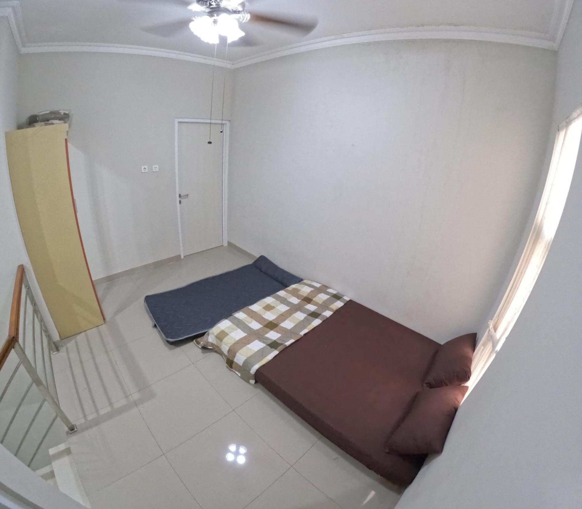 Griya Ngadimulyo Syariah Vila Ngabean Exterior foto